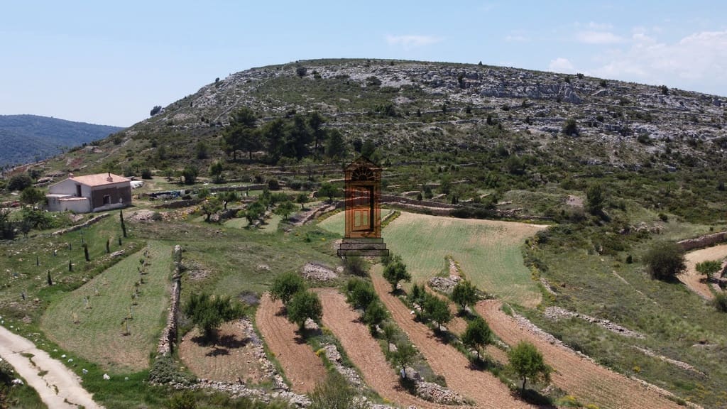 3 soveværelse Finca/Landehus til salg i Albocasser - € 195.000 (Ref: 8657548)