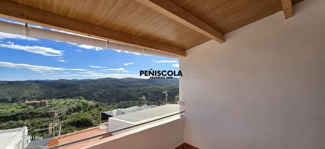 2 bedroom Townhouse for sale in Cervera del Maestre / Cervera del Maestrat with garage - € 73,000 (Ref: 8931003)