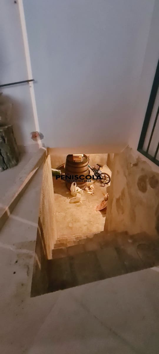 7 soveværelse Byhus til salg i Sant Mateu - € 90.000 (Ref: 8937829)