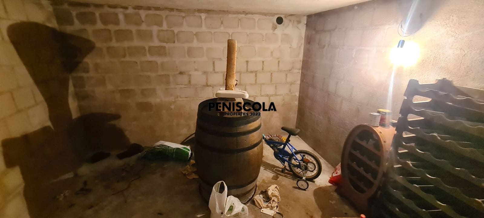 7 soveværelse Byhus til salg i Sant Mateu - € 90.000 (Ref: 8937829)