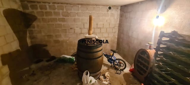 7 bedroom Townhouse for sale in Sant Mateu - € 90,000 (Ref: 8937829)