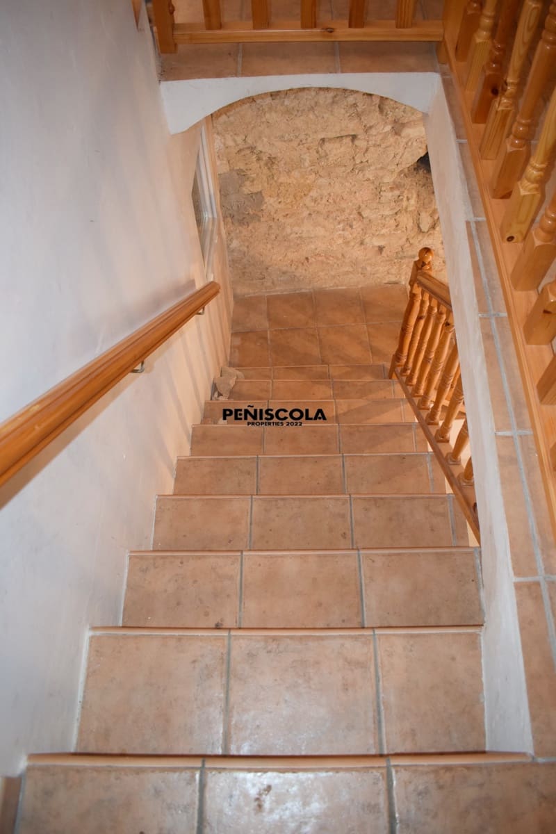 7 soveværelse Byhus til salg i Sant Mateu - € 90.000 (Ref: 8937829)