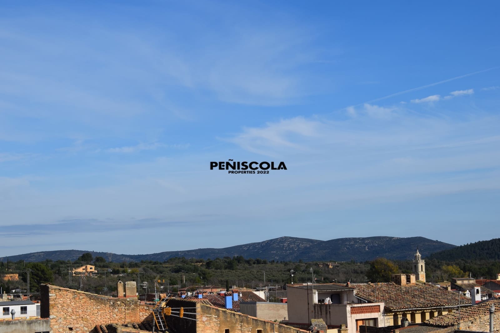 7 soveværelse Byhus til salg i Sant Mateu - € 90.000 (Ref: 8937829)