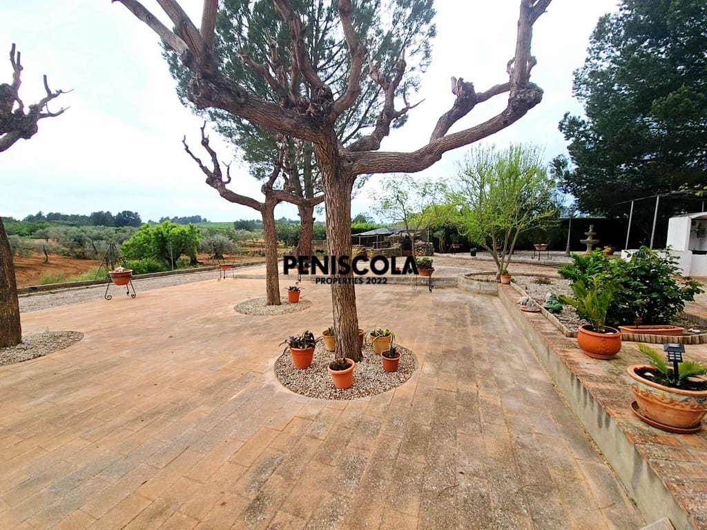 4 makuuhuone Majatalo/aamiaismajoitus myytävänä paikassa Les Useres mukana uima-altaan - 412 000 € (Ref: 8973353)