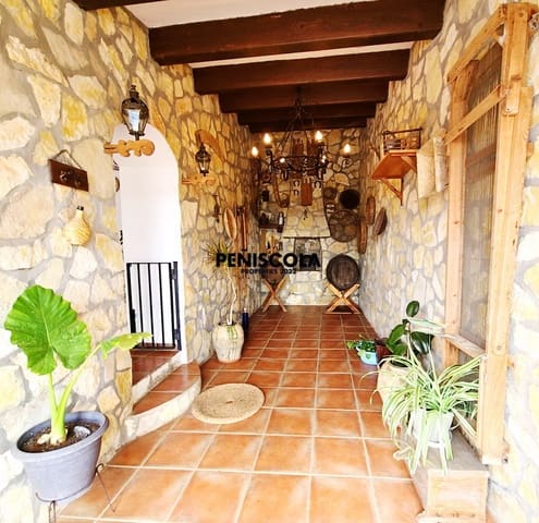 4 bedroom Guesthouse/B & B for sale in Les Useres with pool - € 412,000 (Ref: 8973353)