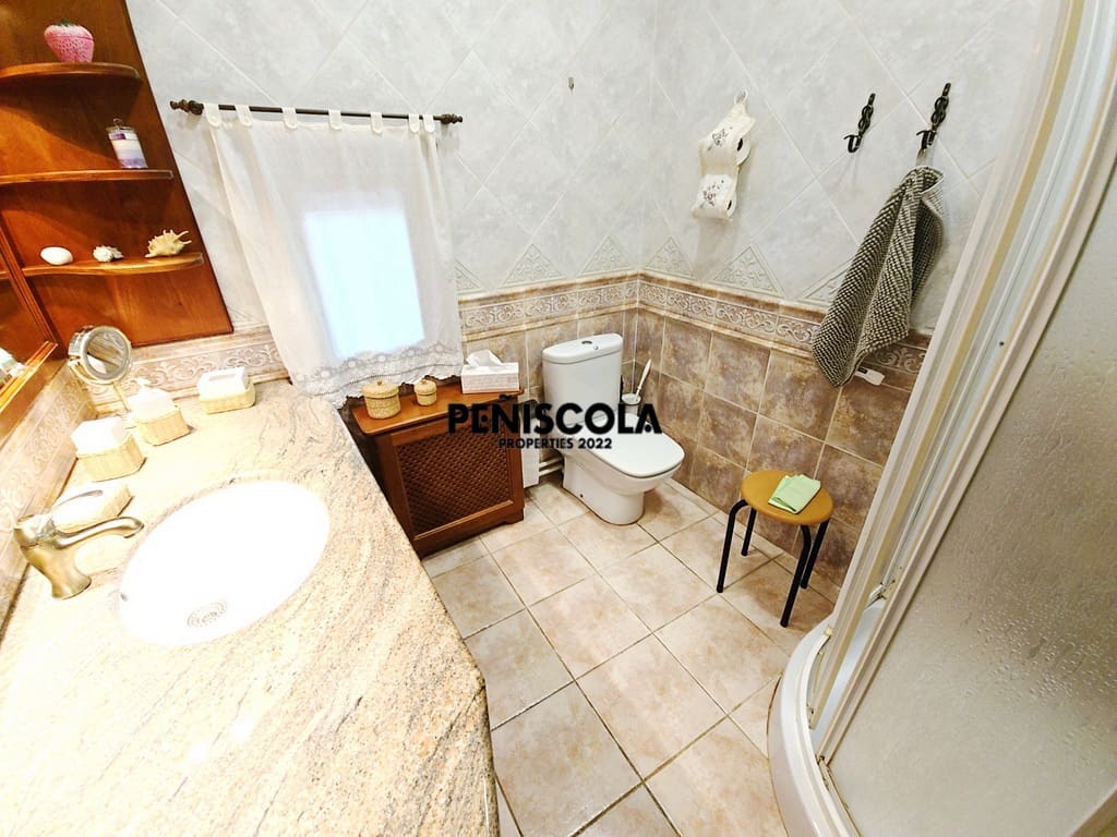 4 makuuhuone Majatalo/aamiaismajoitus myytävänä paikassa Les Useres mukana uima-altaan - 412 000 € (Ref: 8973353)