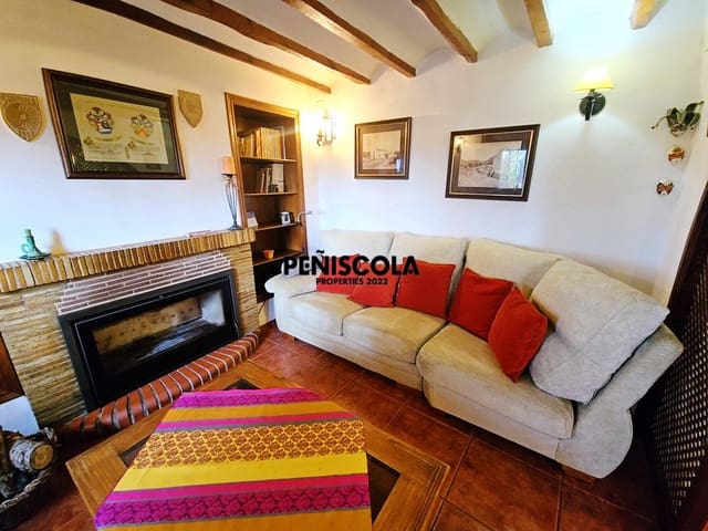 4 bedroom Guesthouse/B & B for sale in Les Useres with pool - € 412,000 (Ref: 8973353)