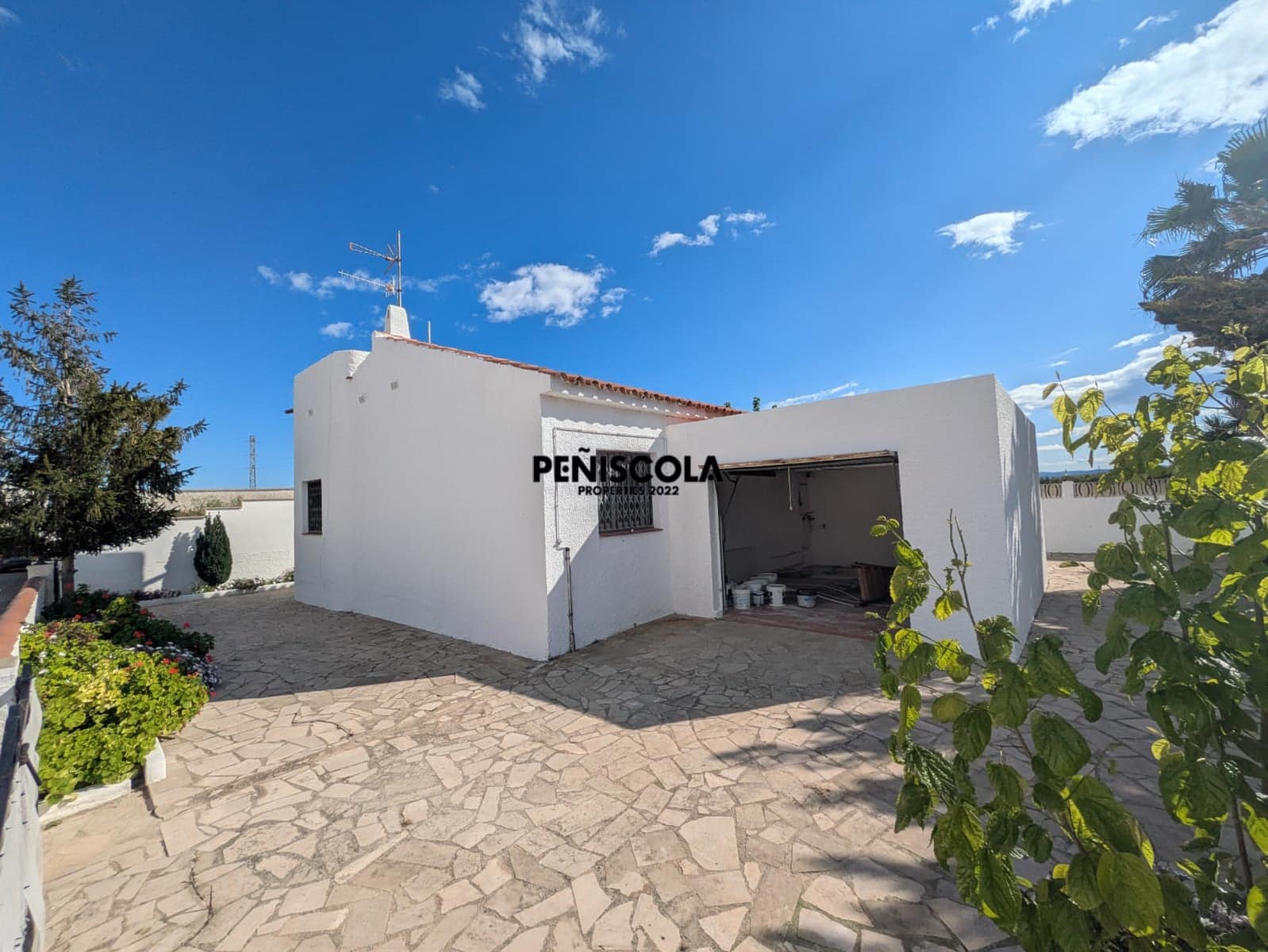 2 soveværelse Bungalow til salg i Sant Jordi med garage - € 187.500 (Ref: 9015572)