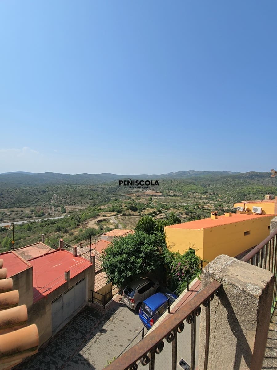 3 soveværelse Byhus til salg i Cervera del Maestre / Cervera del Maestrat med garage - € 60.000 (Ref: 9189845)