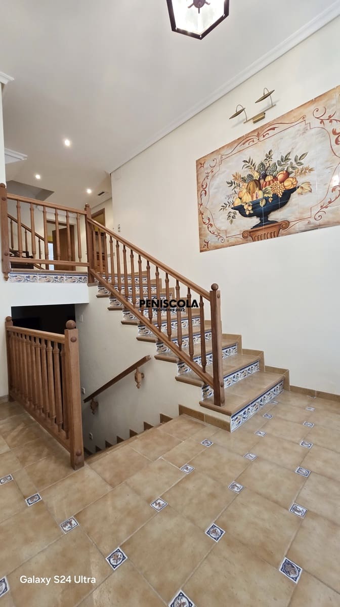 5 soveværelse Byhus til salg i Cervera del Maestre / Cervera del Maestrat med garage - € 395.000 (Ref: 9221550)