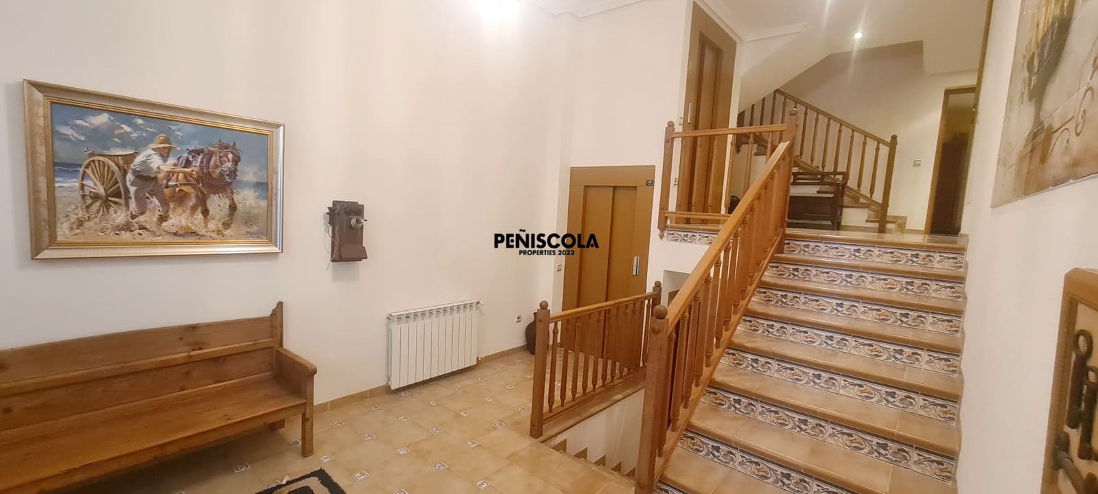 5 soveværelse Byhus til salg i Cervera del Maestre / Cervera del Maestrat med garage - € 395.000 (Ref: 9221550)