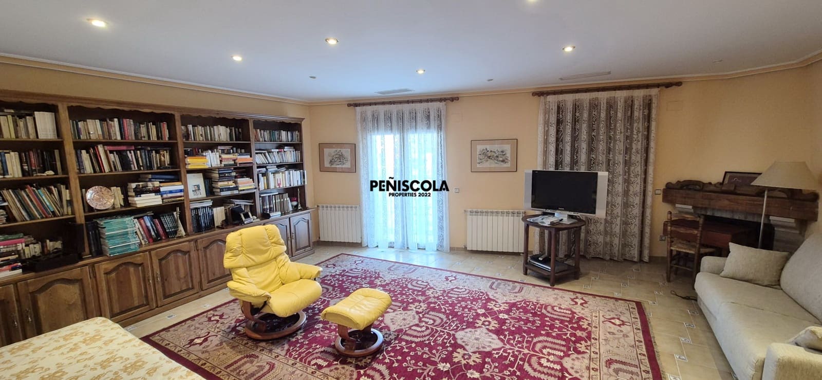 5 soveværelse Byhus til salg i Cervera del Maestre / Cervera del Maestrat med garage - € 395.000 (Ref: 9221550)