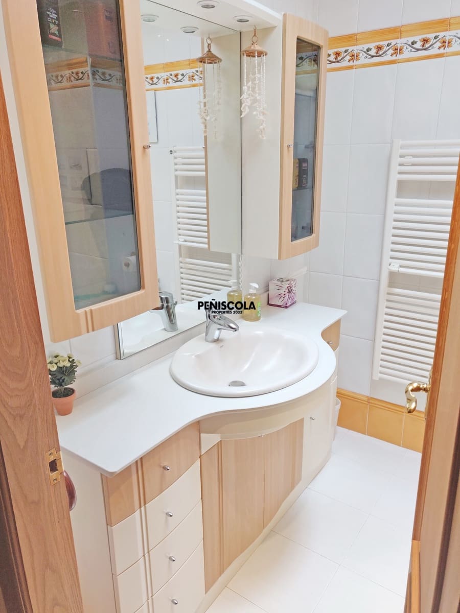 5 soveværelse Byhus til salg i Cervera del Maestre / Cervera del Maestrat med garage - € 395.000 (Ref: 9221550)