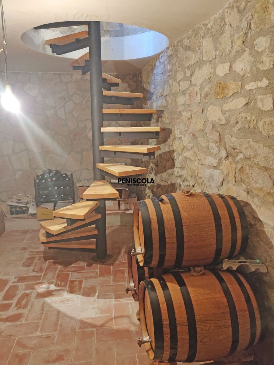 5 soveværelse Byhus til salg i Cervera del Maestre / Cervera del Maestrat med garage - € 395.000 (Ref: 9221550)