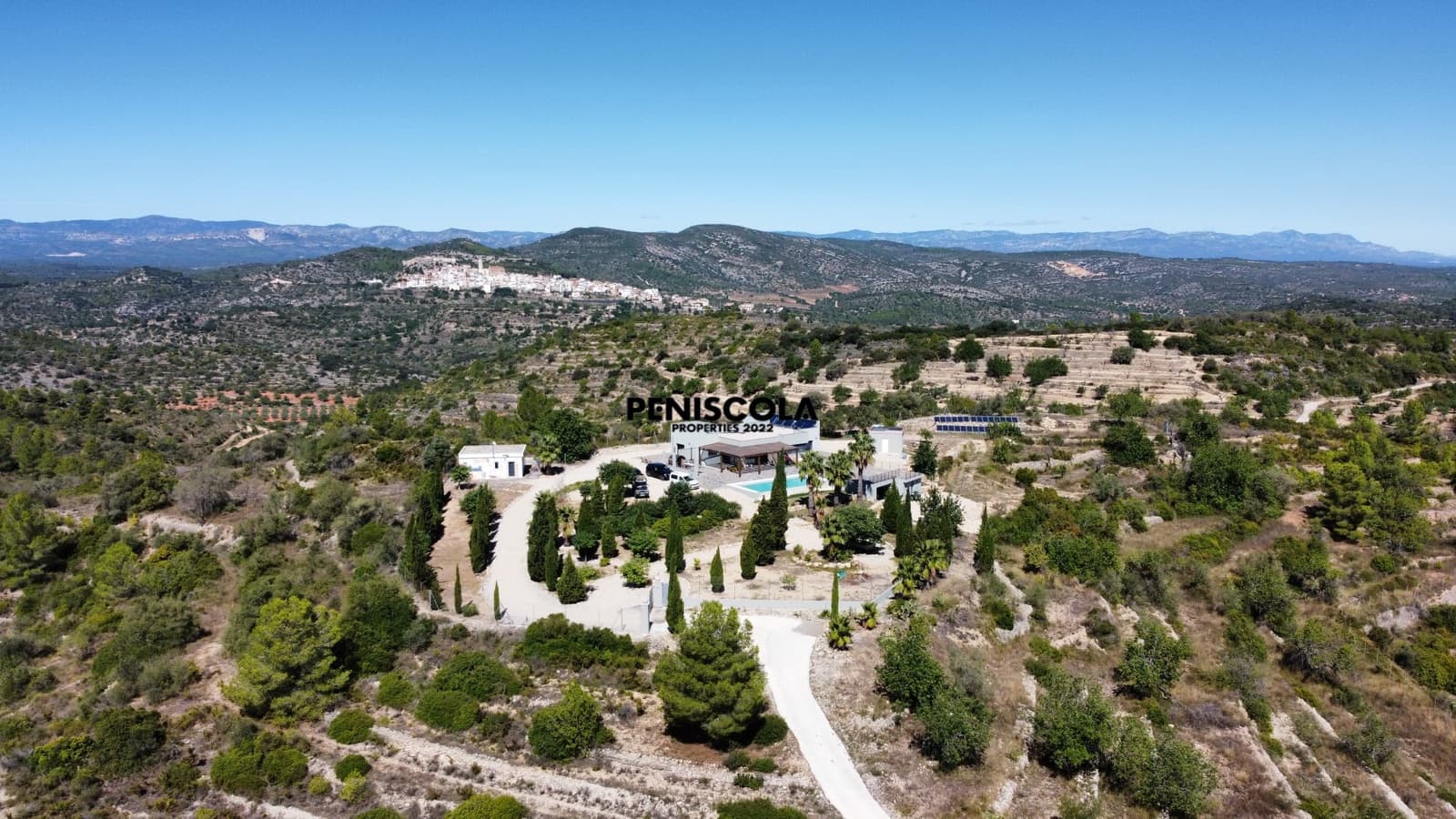 3 soveværelse Villa til salg i Cervera del Maestre / Cervera del Maestrat med swimmingpool garage - € 665.000 (Ref: 9263354)