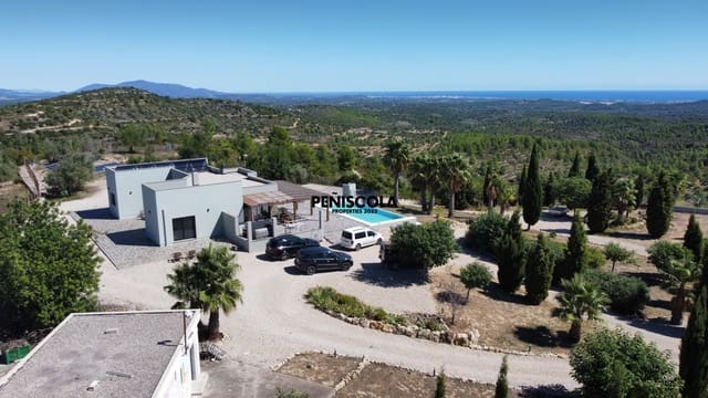 3 sovrum Villa till salu i Cervera del Maestre / Cervera del Maestrat med pool garage - 665 000 € (Ref: 9263354)