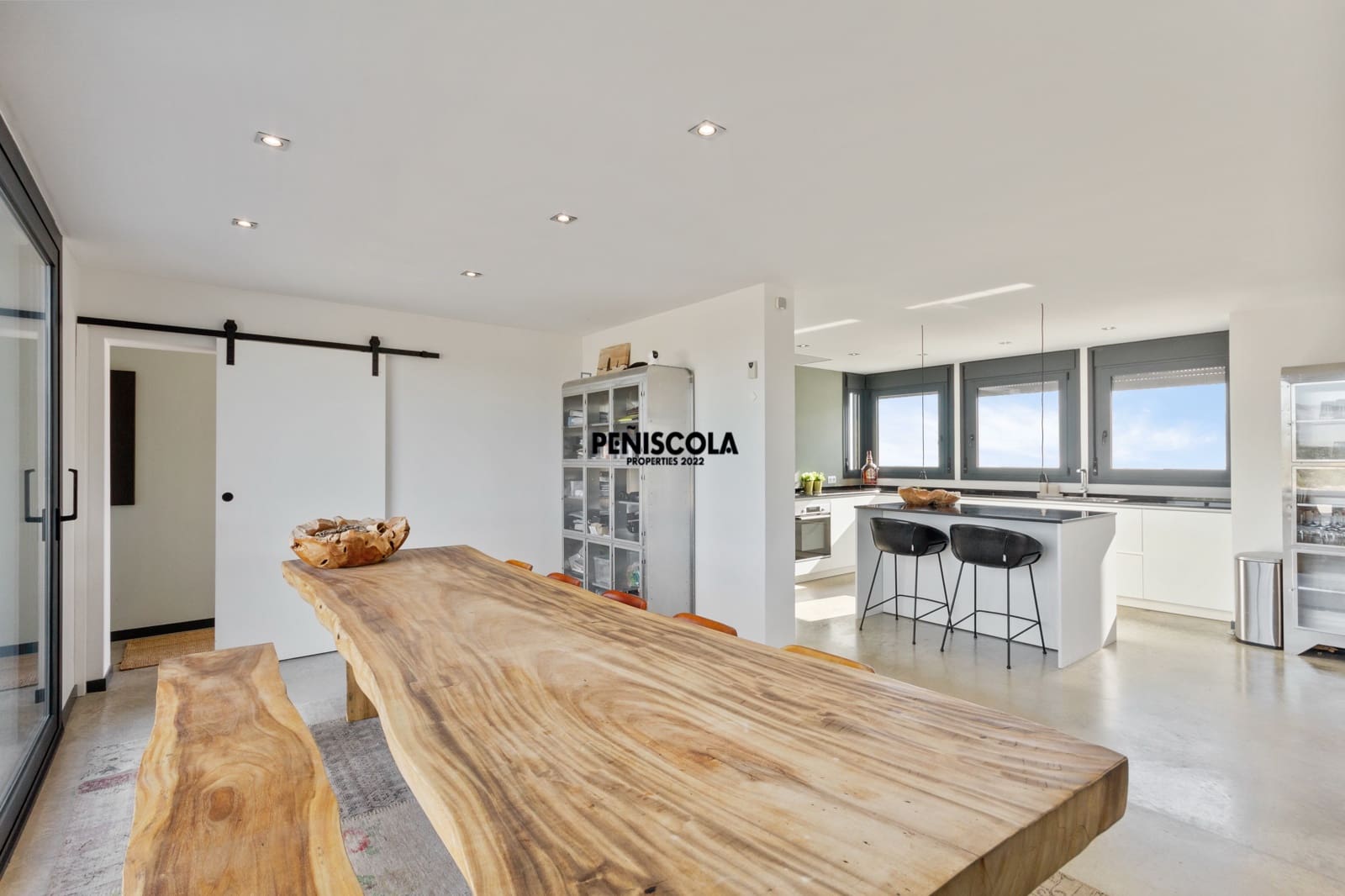 3 soveværelse Villa til salg i Cervera del Maestre / Cervera del Maestrat med swimmingpool garage - € 665.000 (Ref: 9263354)