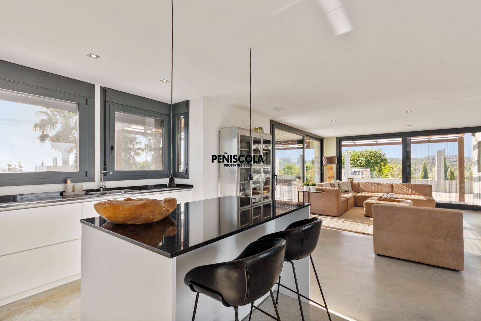 3 soveværelse Villa til salg i Cervera del Maestre / Cervera del Maestrat med swimmingpool garage - € 665.000 (Ref: 9263354)