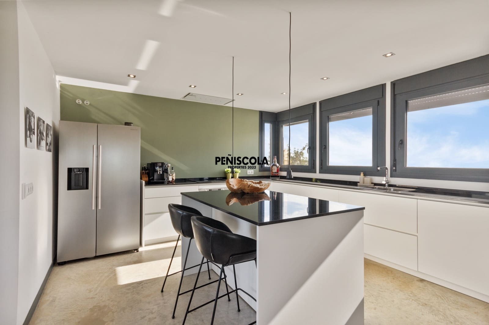 3 soveværelse Villa til salg i Cervera del Maestre / Cervera del Maestrat med swimmingpool garage - € 665.000 (Ref: 9263354)