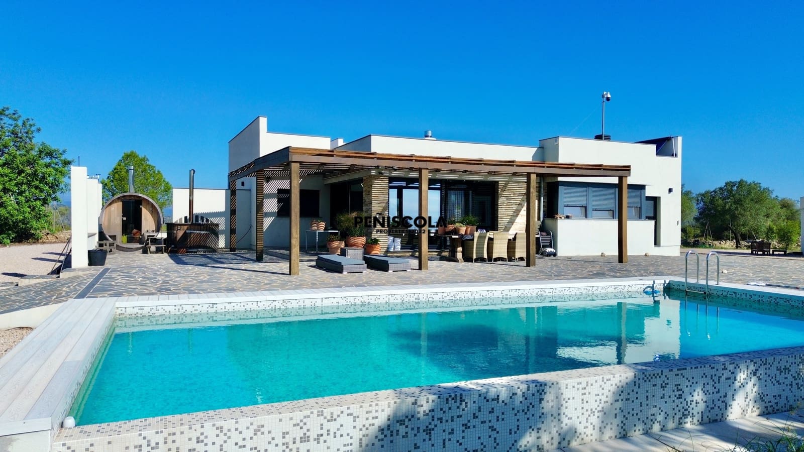 3 soveværelse Villa til salg i Cervera del Maestre / Cervera del Maestrat med swimmingpool garage - € 665.000 (Ref: 9263354)