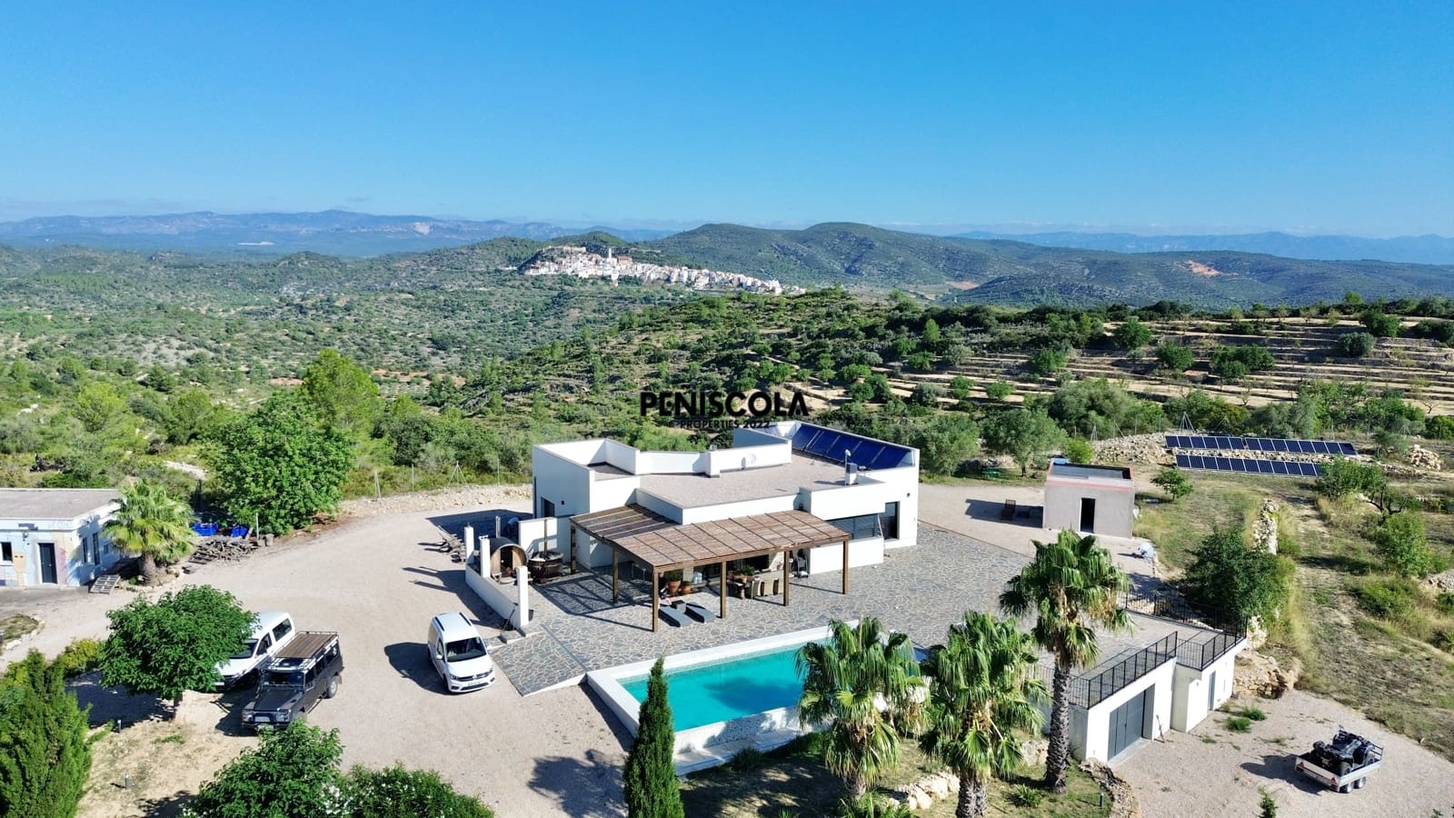 3 soveværelse Villa til salg i Cervera del Maestre / Cervera del Maestrat med swimmingpool garage - € 665.000 (Ref: 9263354)