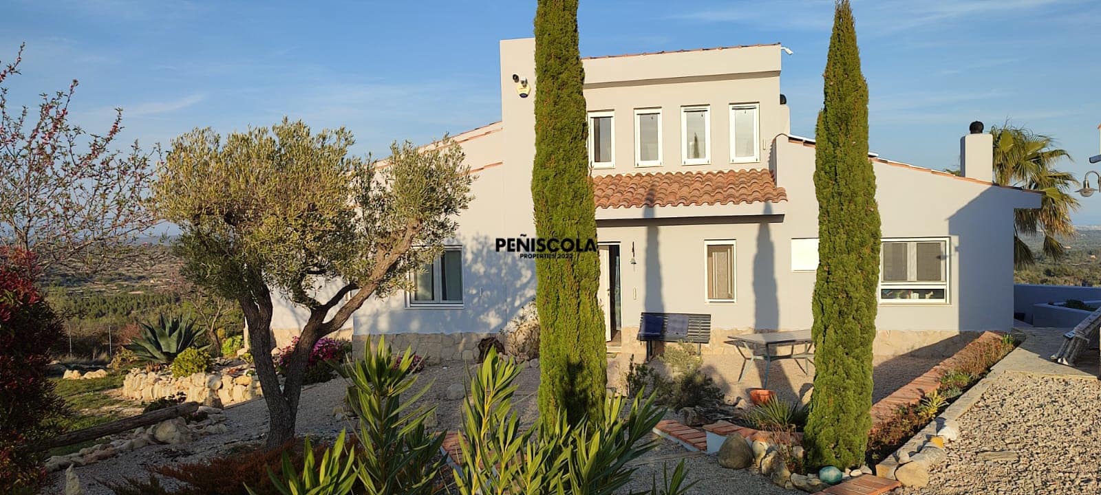 Chalet de 2 habitaciones en Cervera del Maestre / Cervera del Maestrat en venta con piscina garaje - 545.000 € (Ref: 9444012)