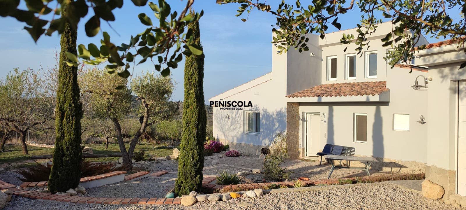 Chalet de 2 habitaciones en Cervera del Maestre / Cervera del Maestrat en venta con piscina garaje - 545.000 € (Ref: 9444012)