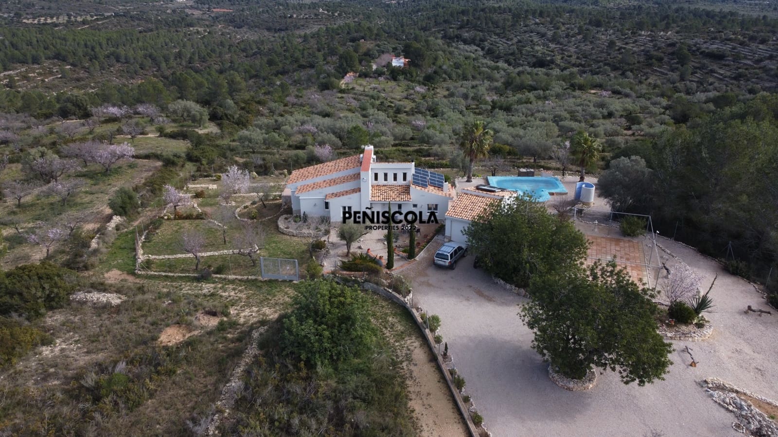 2 makuuhuone Huvila myytävänä paikassa Cervera del Maestre / Cervera del Maestrat mukana uima-altaan 
autotalli - 545 000 € (Ref: 9444012)