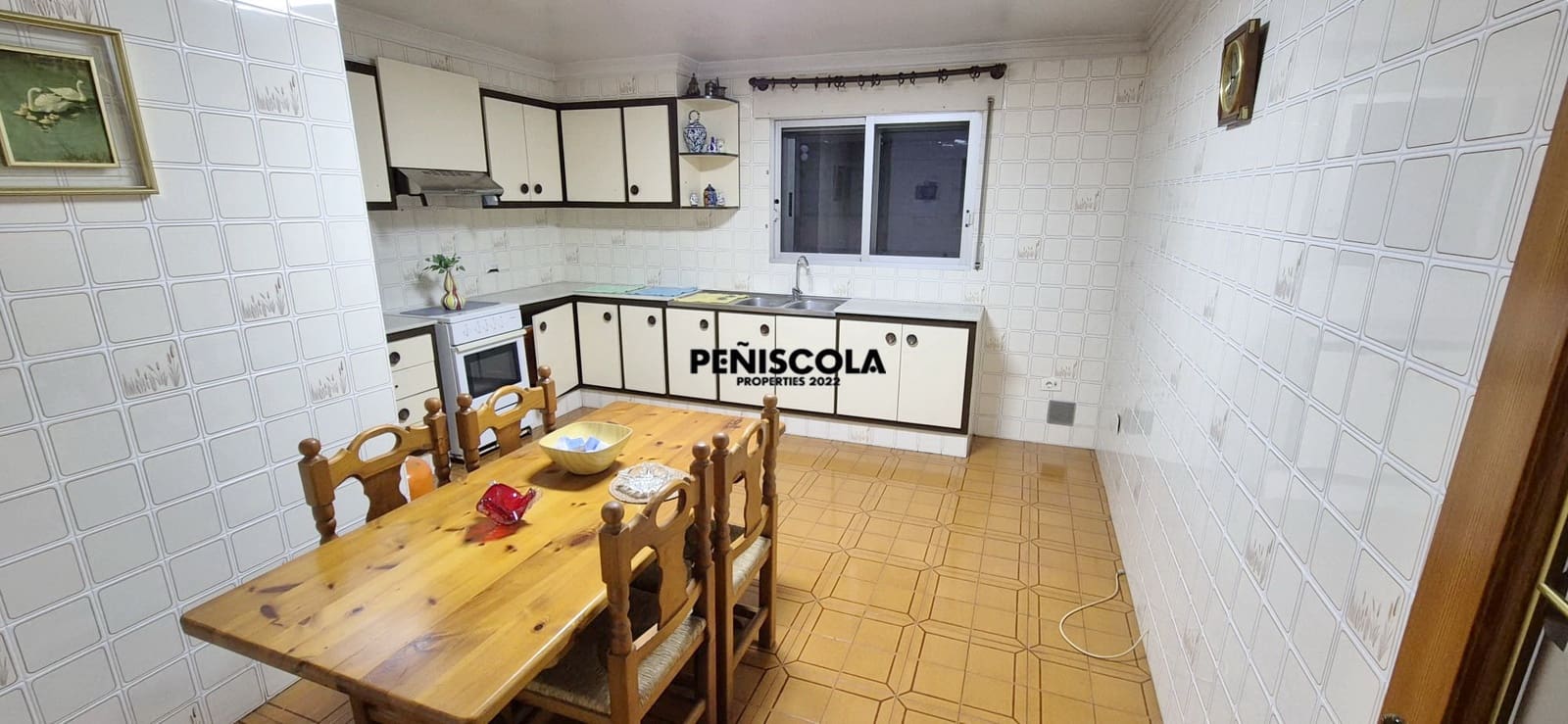 5 bedroom Apartment for sale in Vinaros - € 180,000 (Ref: 9462899)