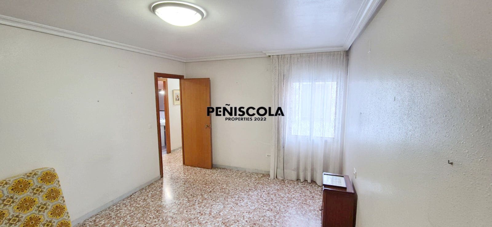 5 bedroom Apartment for sale in Vinaros - € 180,000 (Ref: 9462899)