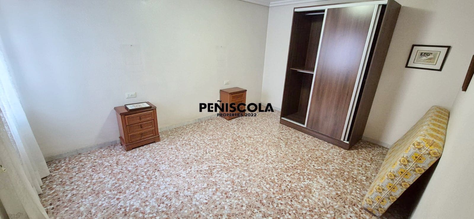 5 bedroom Apartment for sale in Vinaros - € 180,000 (Ref: 9462899)