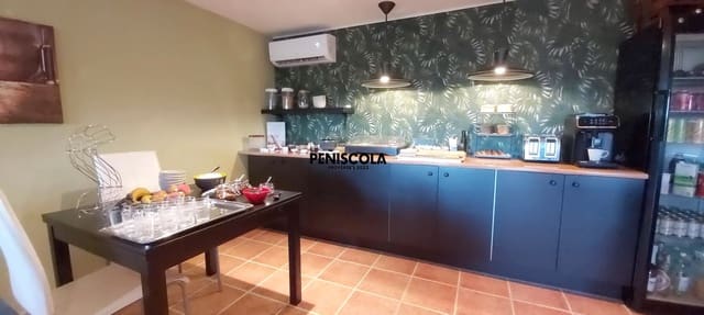 9 Zimmer Pension zu verkaufen in Càlig mit Pool Garage - 755.000 € (Ref: 9534590)