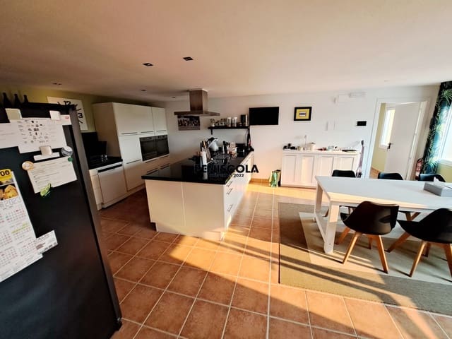 9 Zimmer Pension zu verkaufen in Càlig mit Pool Garage - 755.000 € (Ref: 9534590)