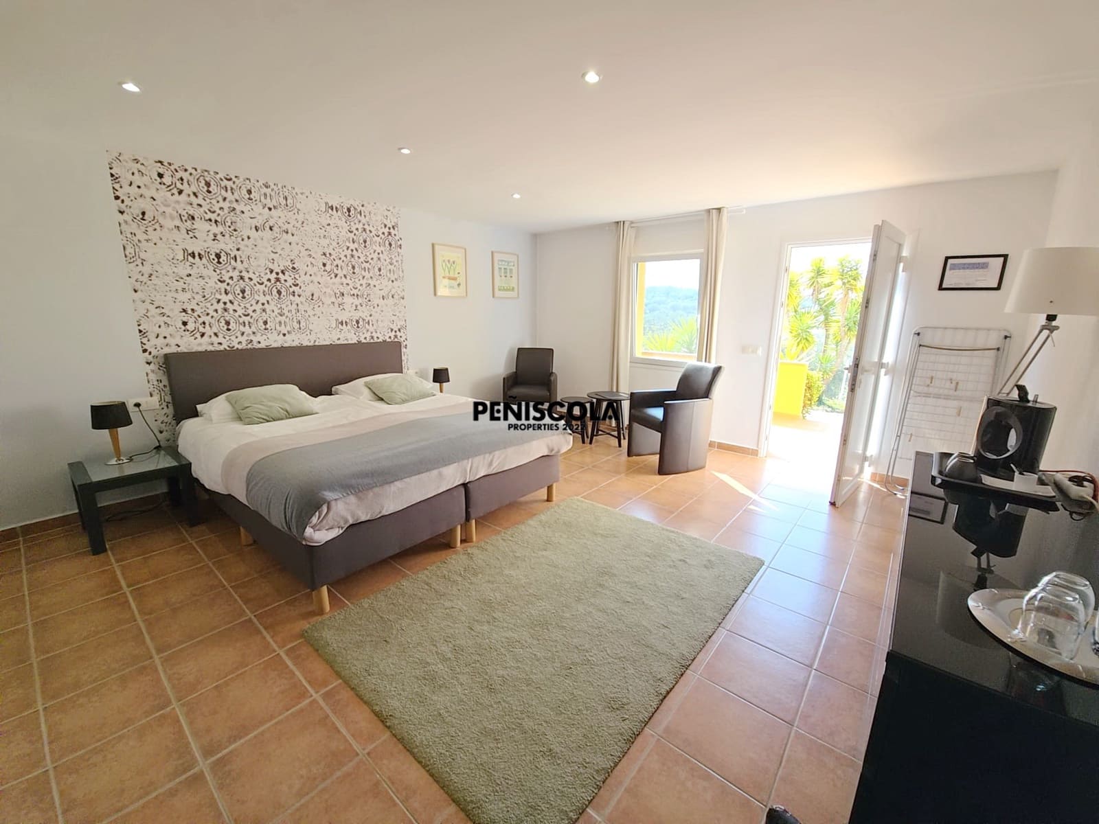 9 camera da letto Affittacamere/B & B in vendita in Calig con piscina garage - 755.000 € (Rif: 9534590)