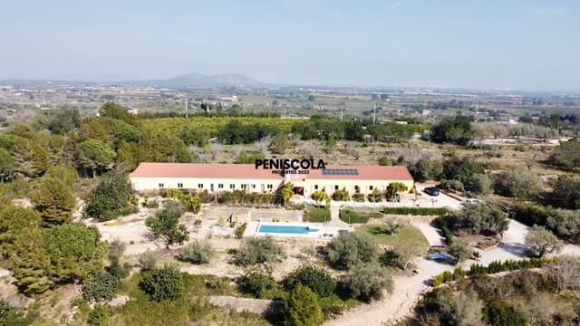 9 sovrum Gästhus/B & B till salu i Càlig med pool garage - 755 000 € (Ref: 9534590)