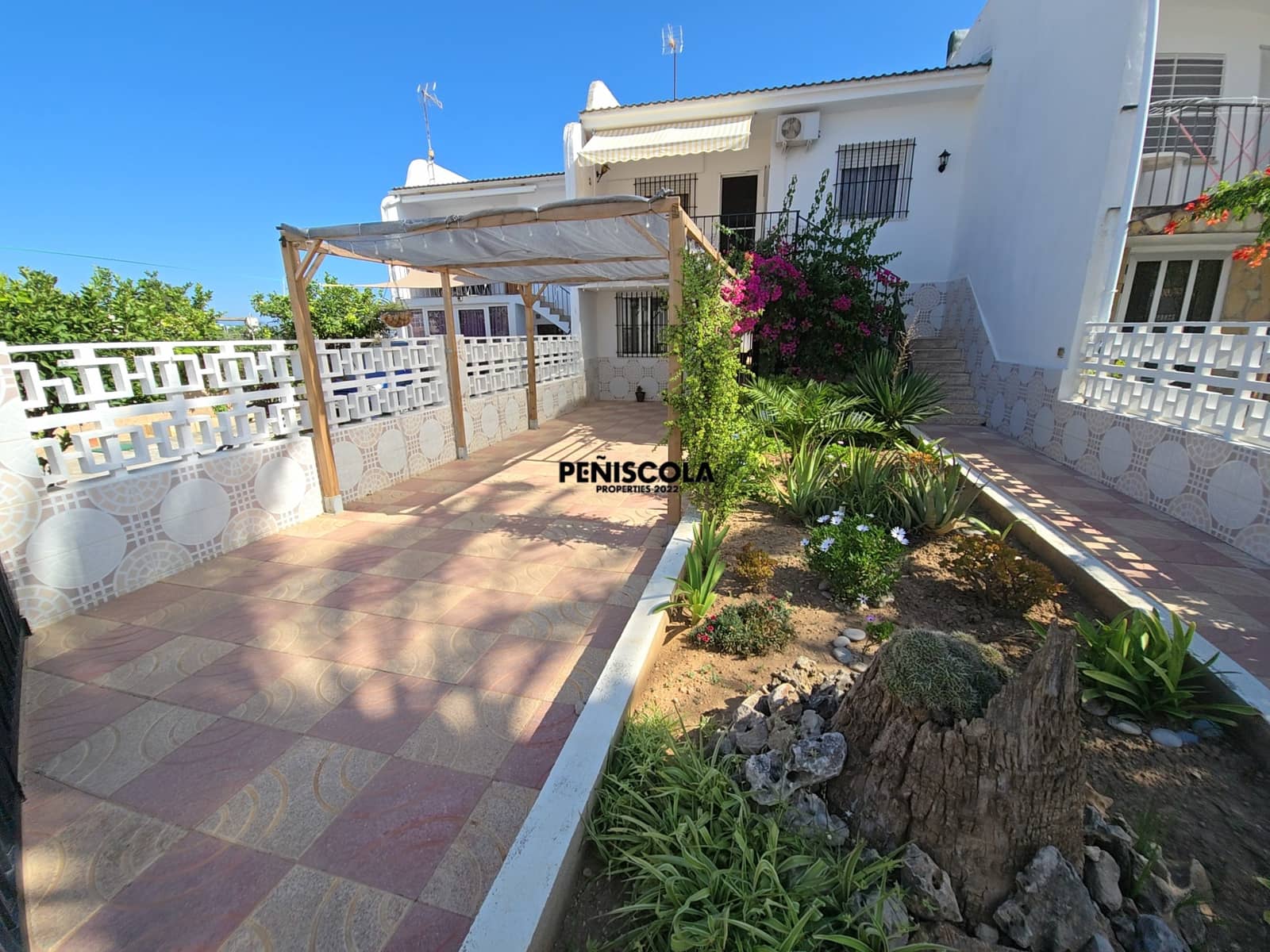 2 makuuhuone Ranta-asunto myytävänä paikassa Peniscola - 195 000 € (Ref: 9653129)