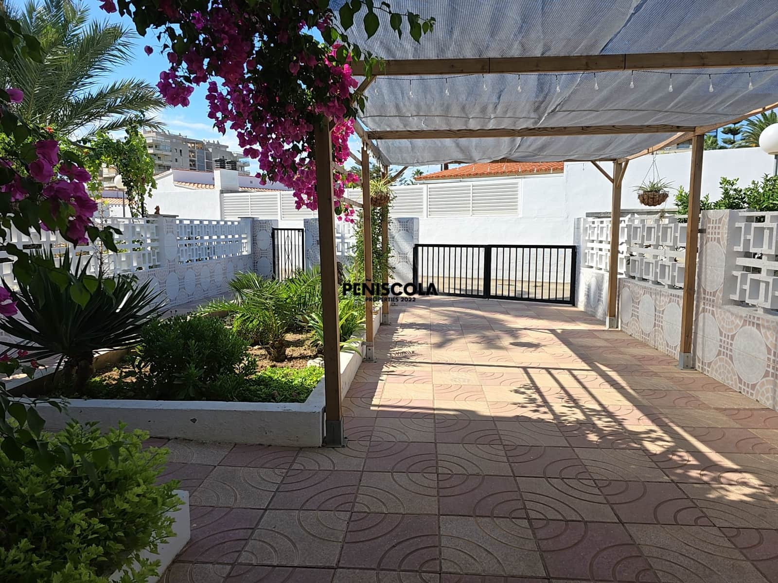 4 bedroom Beach Apartment for sale in Peniscola - € 195,000 (Ref: 9653129)