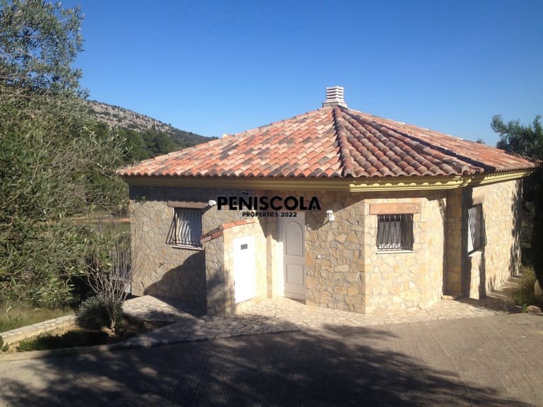 2 sovrum Villa till salu i Cervera del Maestre / Cervera del Maestrat - 140 000 € (Ref: 9665237)