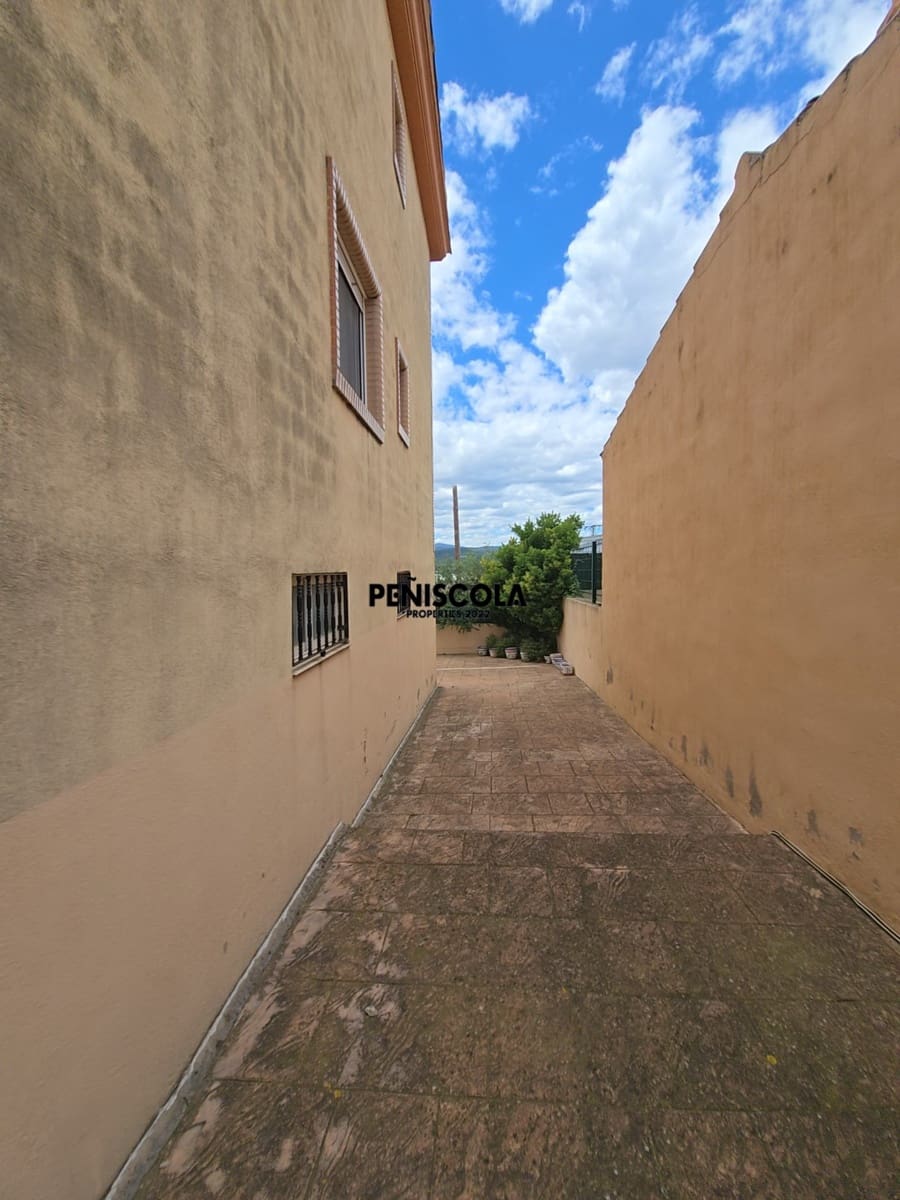 Casa de 3 habitaciones en La Salzedella en venta con garaje - 135.000 € (Ref: 9834016)