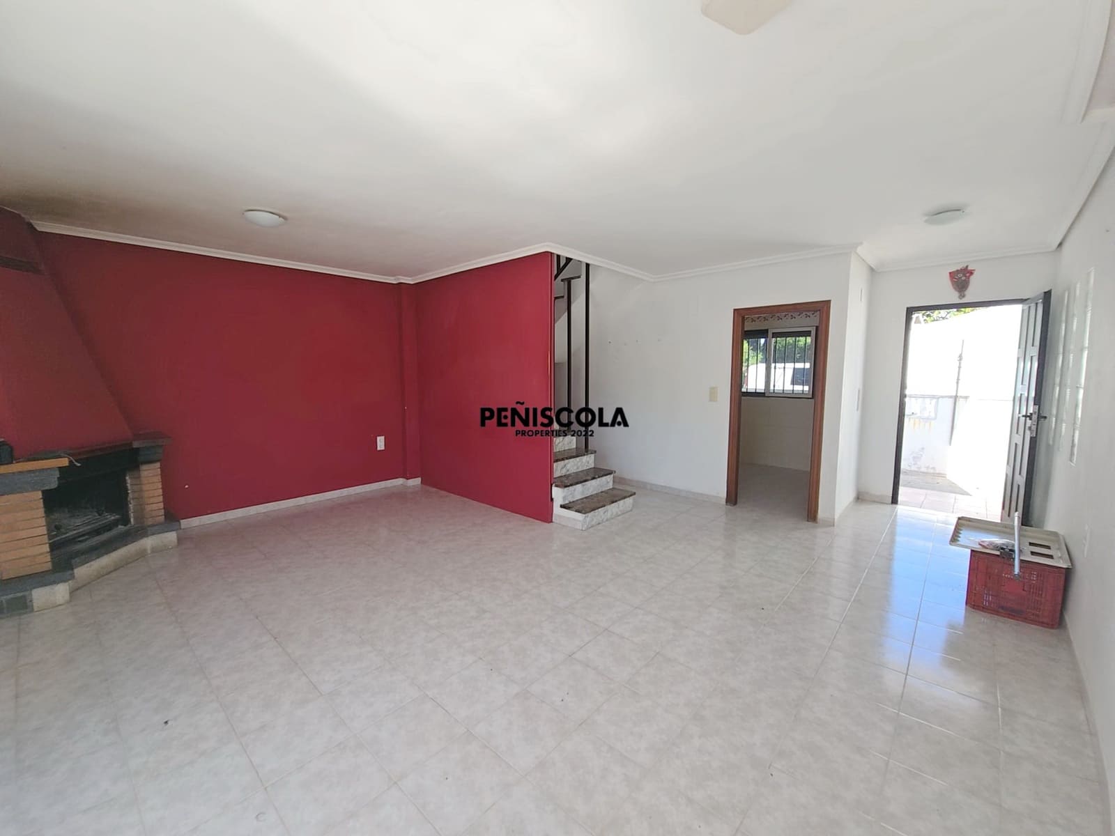 3 bedroom Villa for sale in Vinaros with garage - € 240,000 (Ref: 9839747)