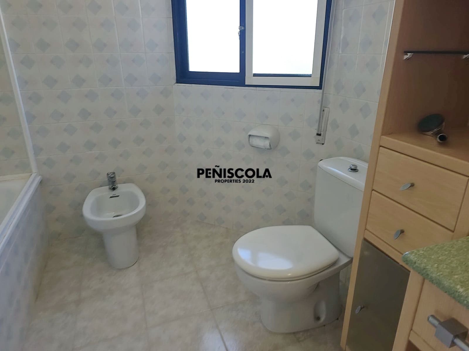 3 bedroom Villa for sale in Vinaros with garage - € 240,000 (Ref: 9839747)
