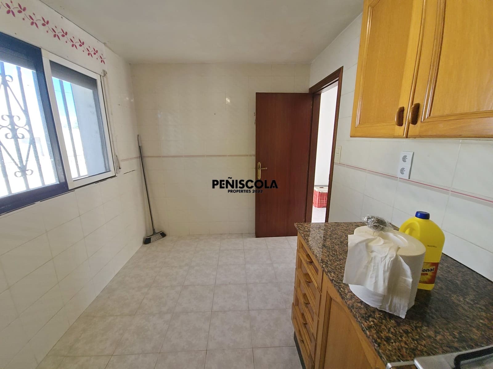 3 bedroom Villa for sale in Vinaros with garage - € 240,000 (Ref: 9839747)