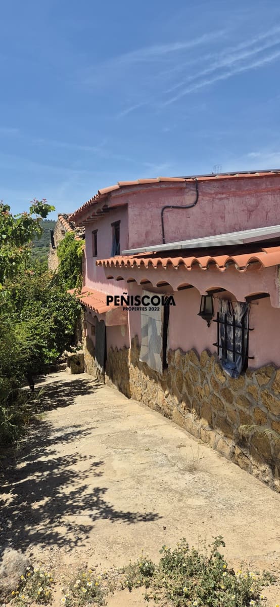 3 bedroom Finca/Country House for sale in La Torre d'En Besora - € 195,000 (Ref: 9882537)