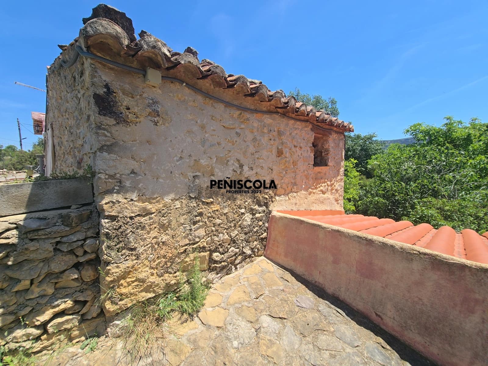 3 bedroom Finca/Country House for sale in La Torre d'En Besora - € 195,000 (Ref: 9882537)