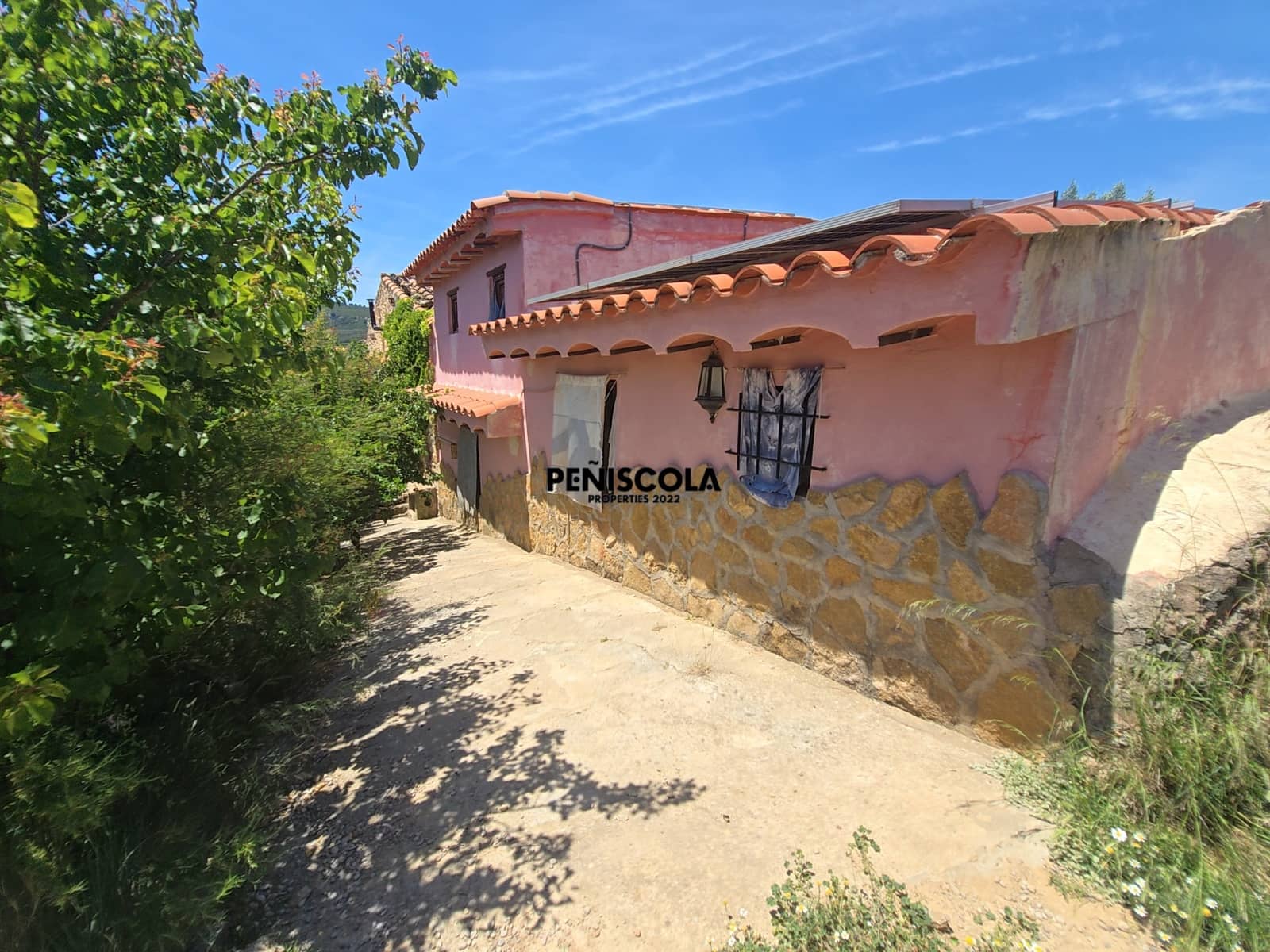 3 bedroom Finca/Country House for sale in La Torre d'En Besora - € 195,000 (Ref: 9882537)