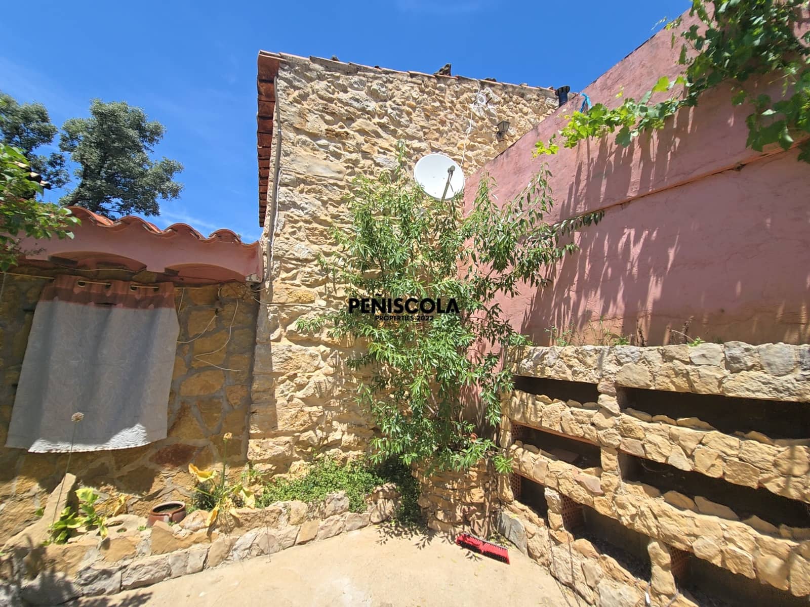 3 bedroom Finca/Country House for sale in La Torre d'En Besora - € 195,000 (Ref: 9882537)