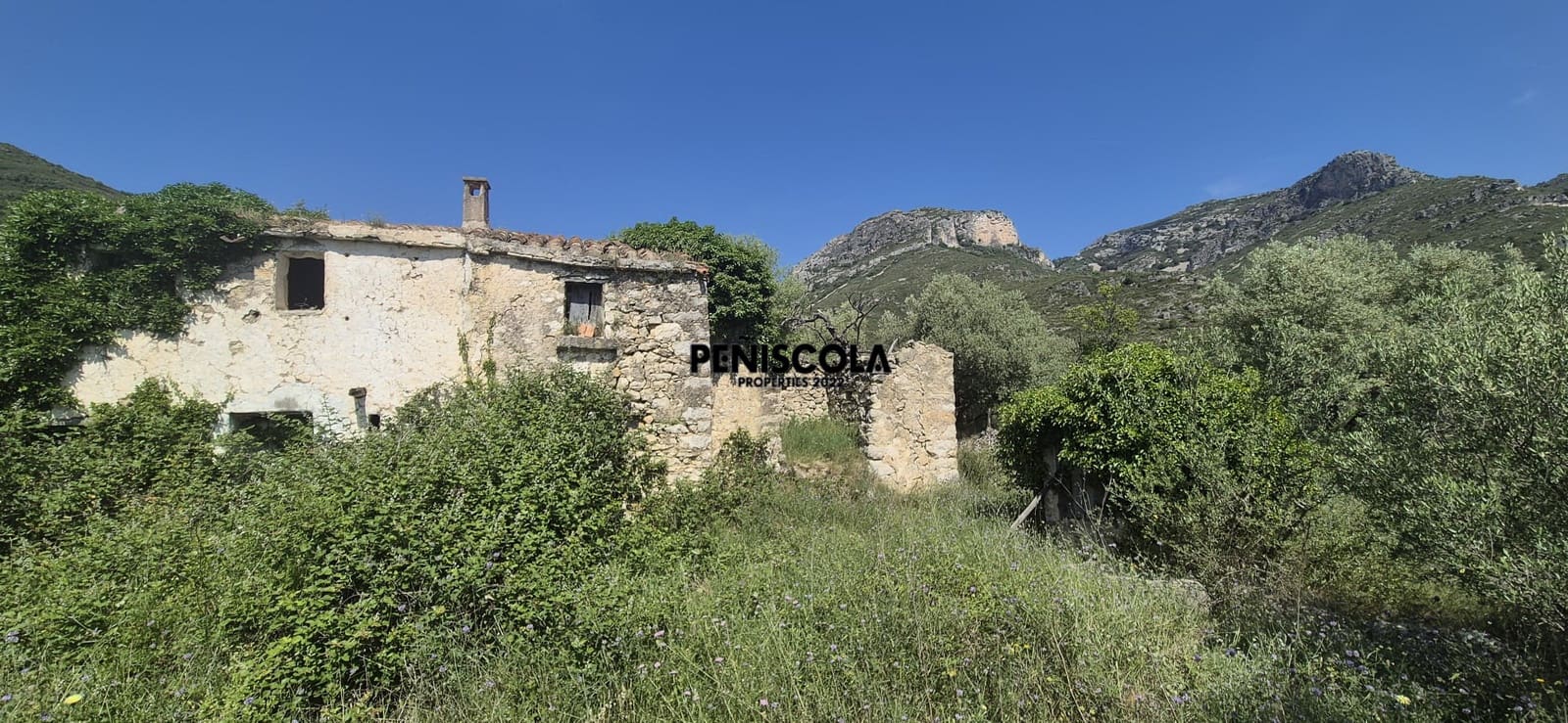 Finca/Country House for sale in Rossell with garage - € 72,000 (Ref: 9896925)