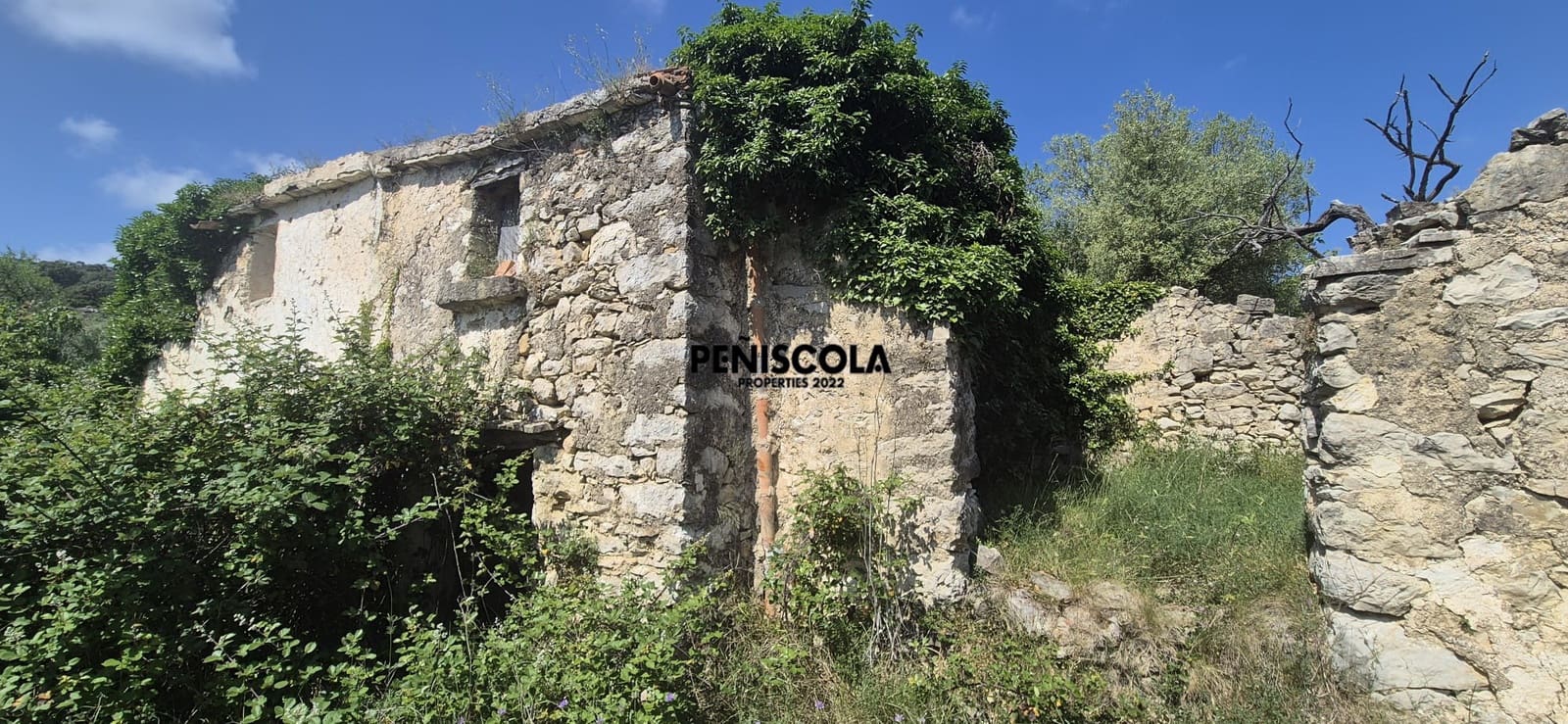 Finca/Country House for sale in Rossell with garage - € 72,000 (Ref: 9896925)