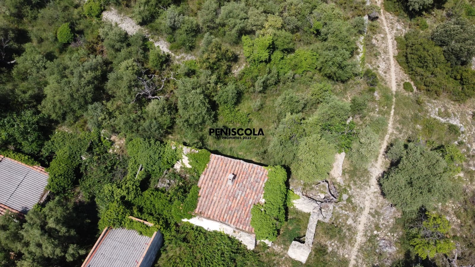 Finca/Country House for sale in Rossell with garage - € 72,000 (Ref: 9896925)