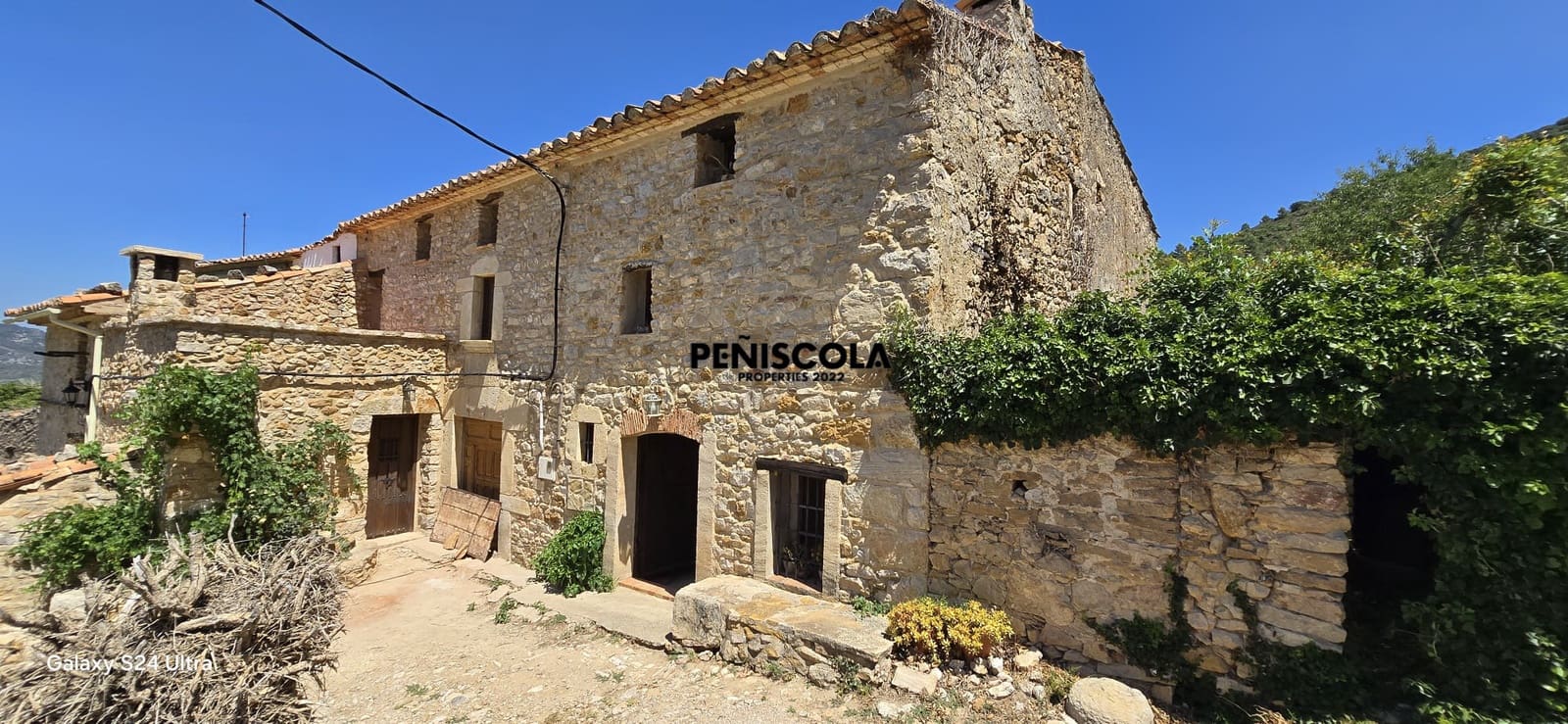 3 bedroom Finca/Country House for sale in Sierra Engarceran with garage - € 75,000 (Ref: 9936754)